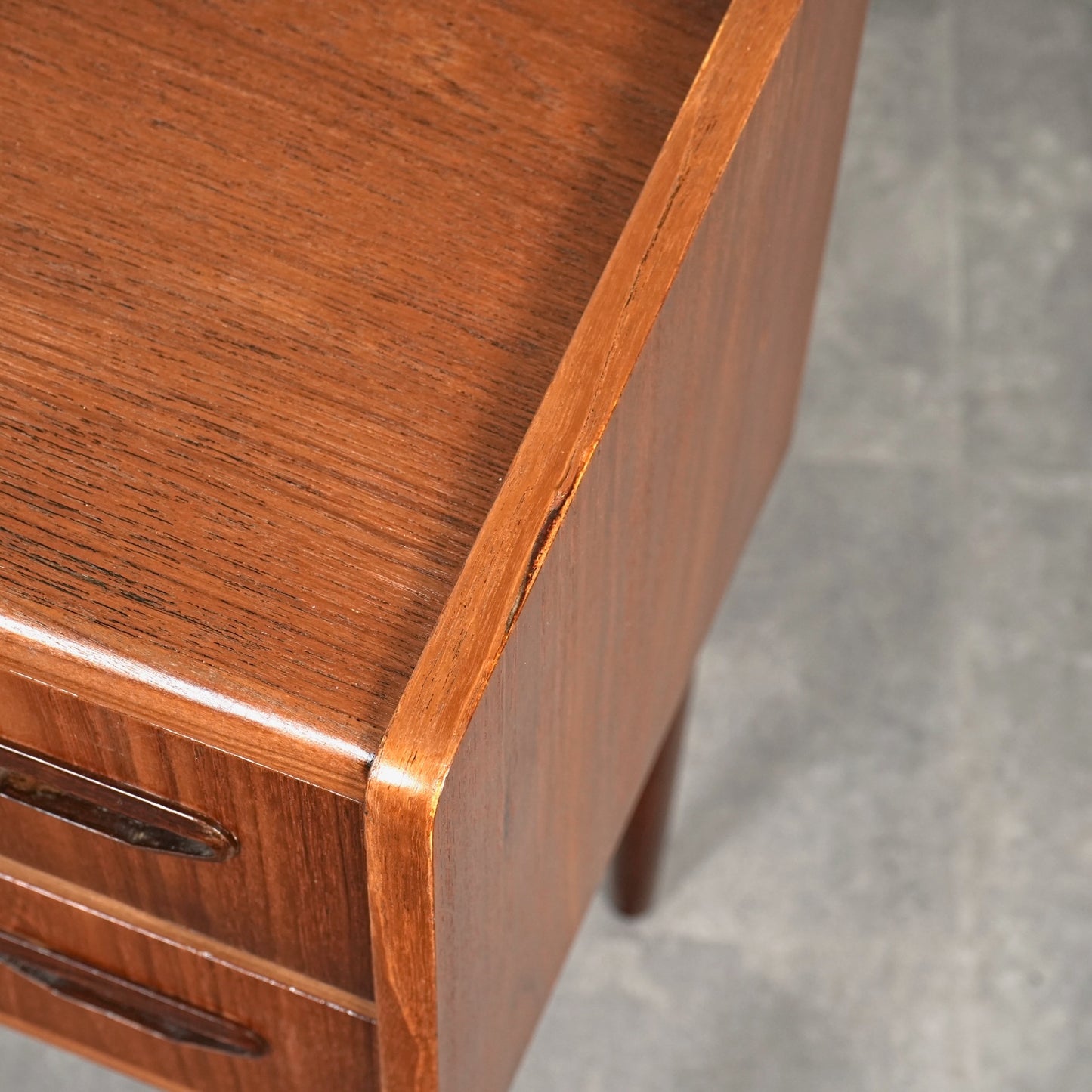 デンマークヴィンテージ チェスト