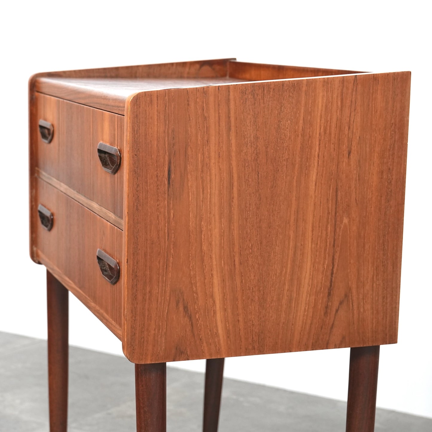 デンマークヴィンテージ チェスト