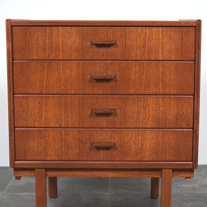 デンマークヴィンテージ チェスト