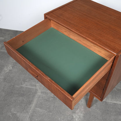 デンマークヴィンテージ チェスト