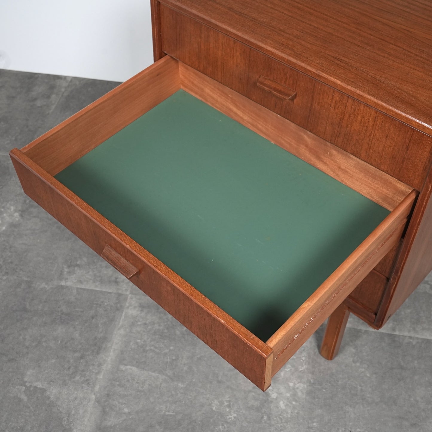 デンマークヴィンテージ チェスト