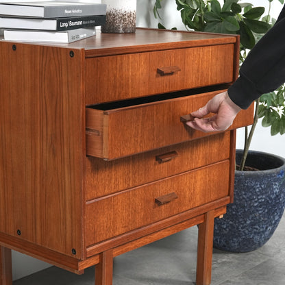 デンマークヴィンテージ チェスト