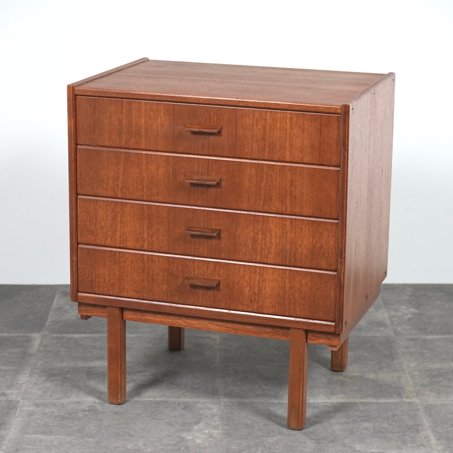 デンマークヴィンテージ チェスト