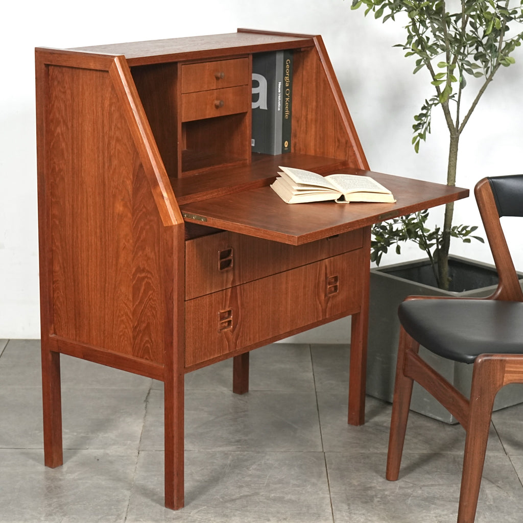 【AEJM Møbler】ヴィンテージ ビューロー