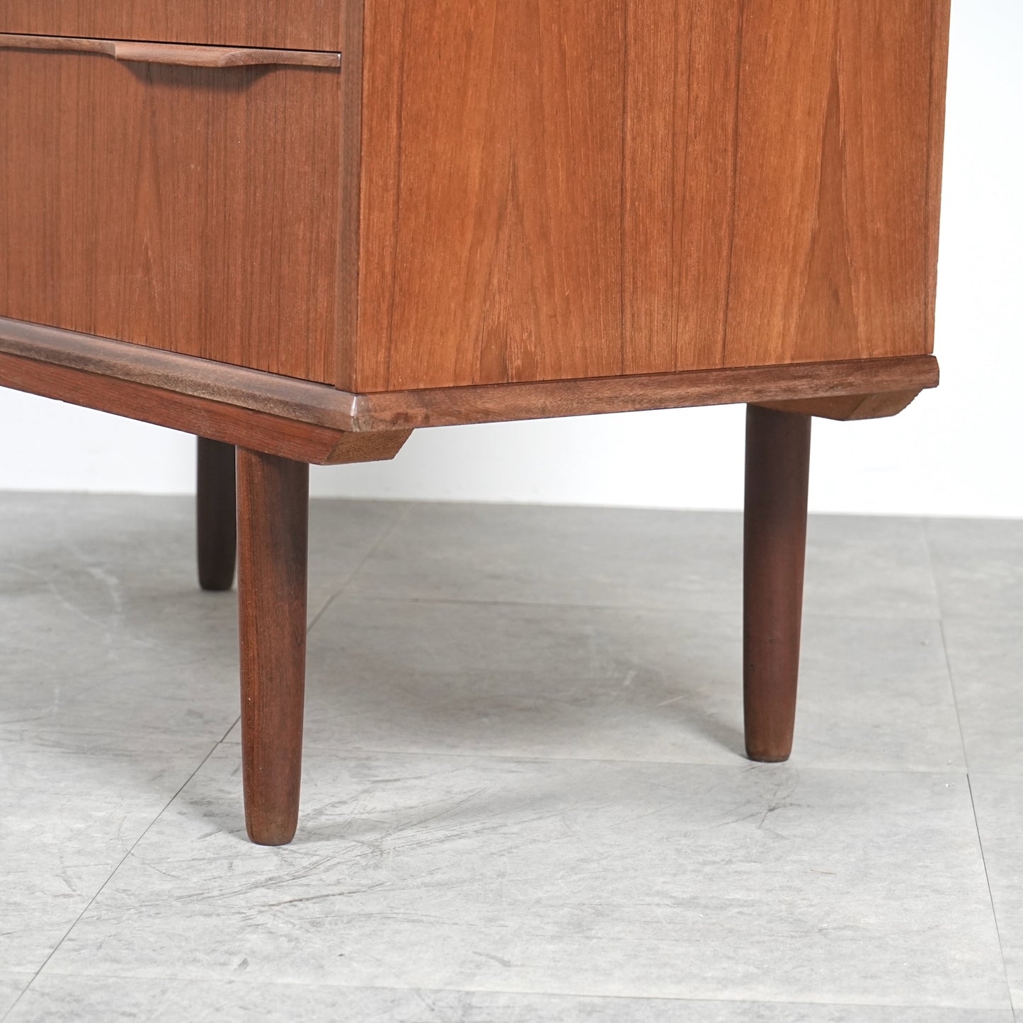 デンマークヴィンテージ チェスト