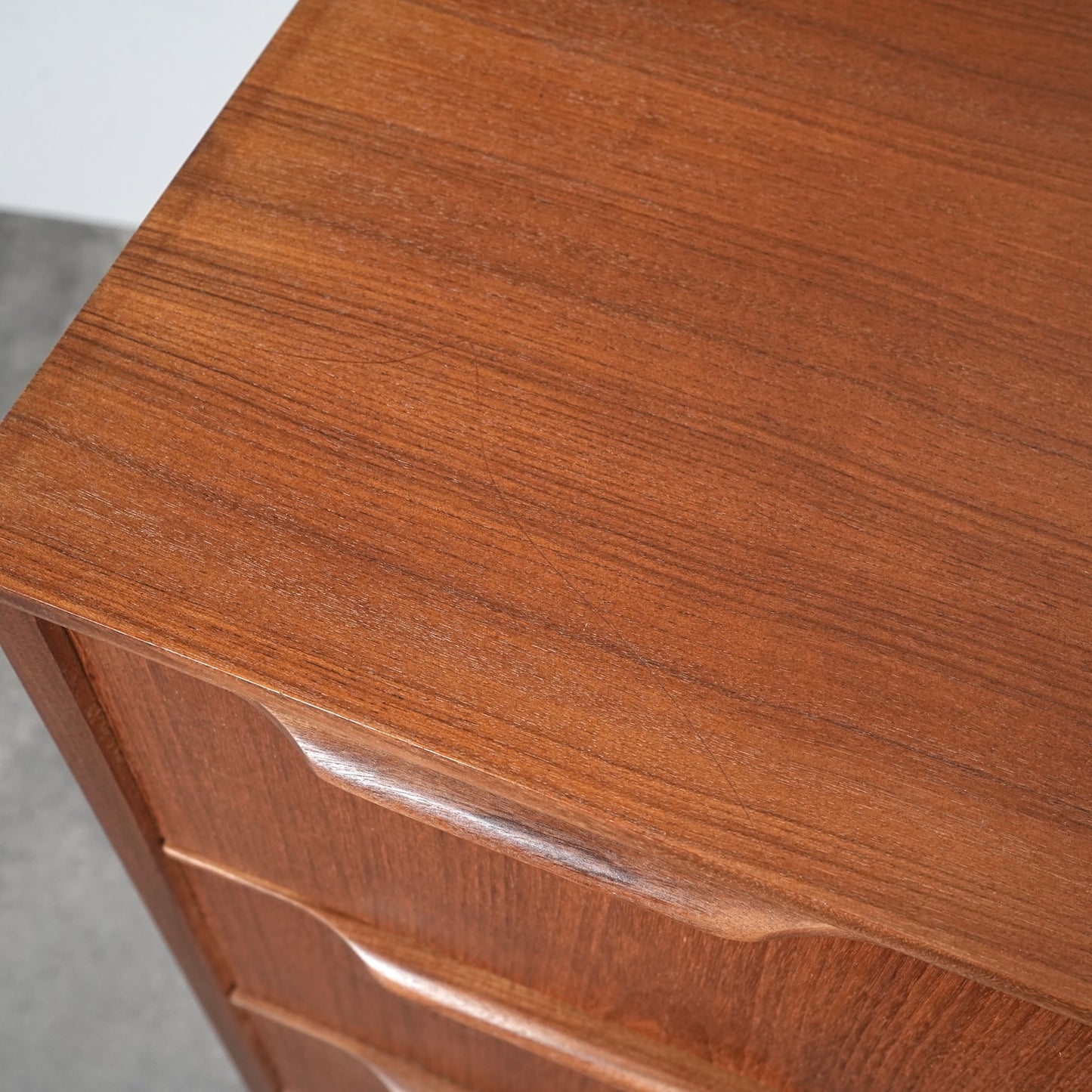 デンマークヴィンテージ チェスト