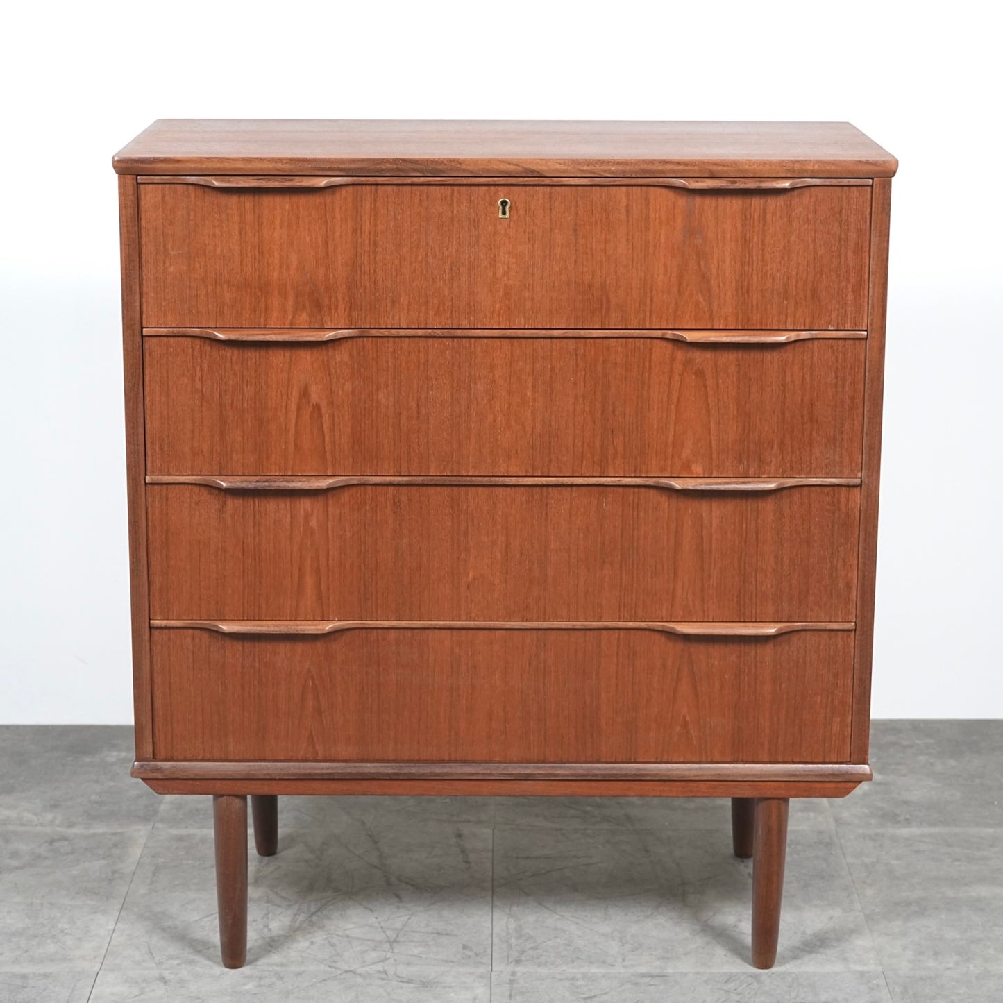 デンマークヴィンテージ チェスト