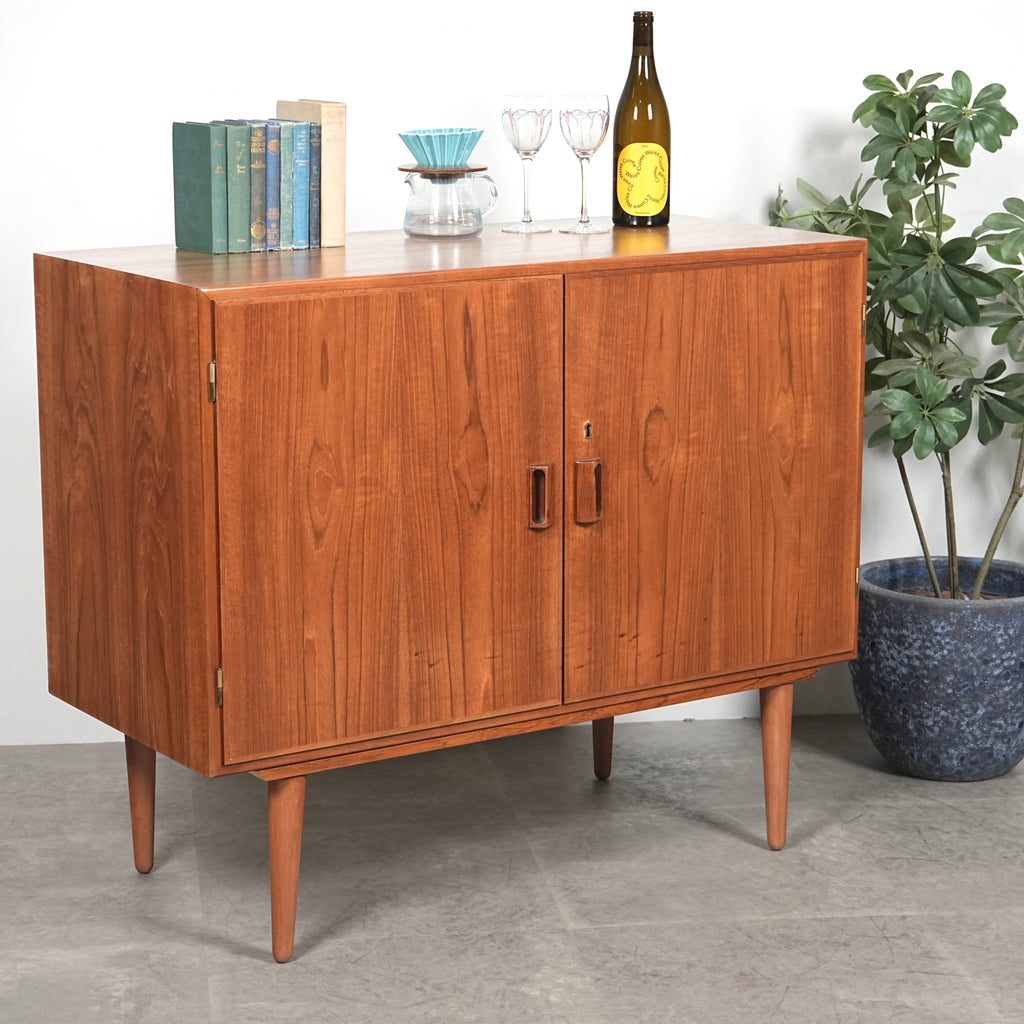 【Borge Mogensen】ヴィンテージ キャビネット