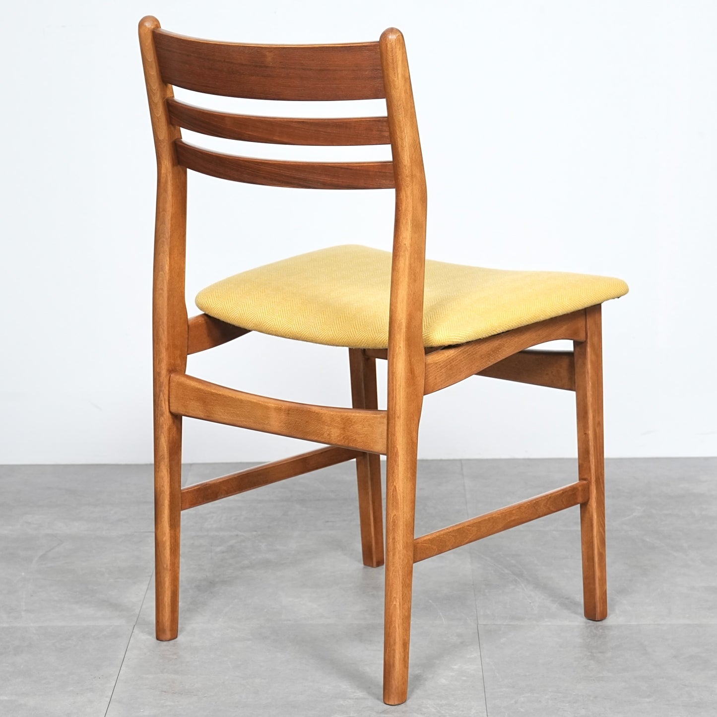 デンマークヴィンテージ ダイニングチェア【張替済】