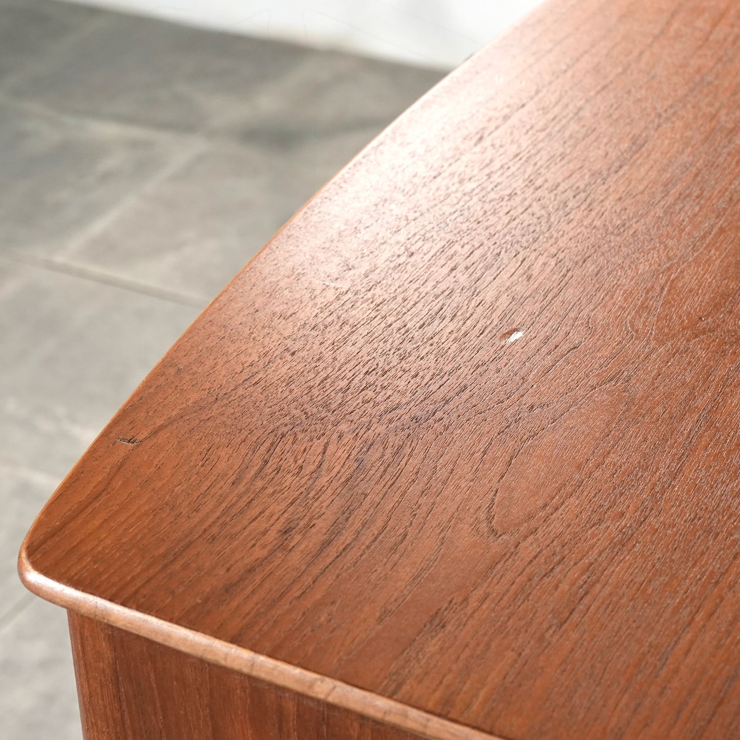 デンマークヴィンテージ ハイチェスト