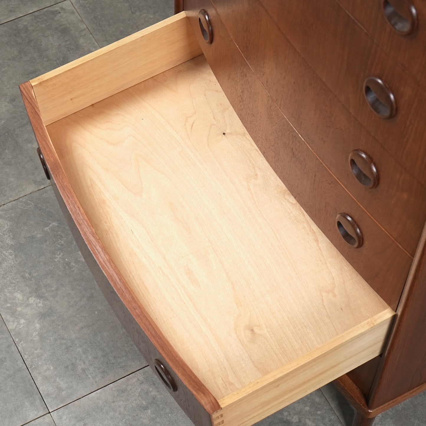 デンマークヴィンテージ ハイチェスト