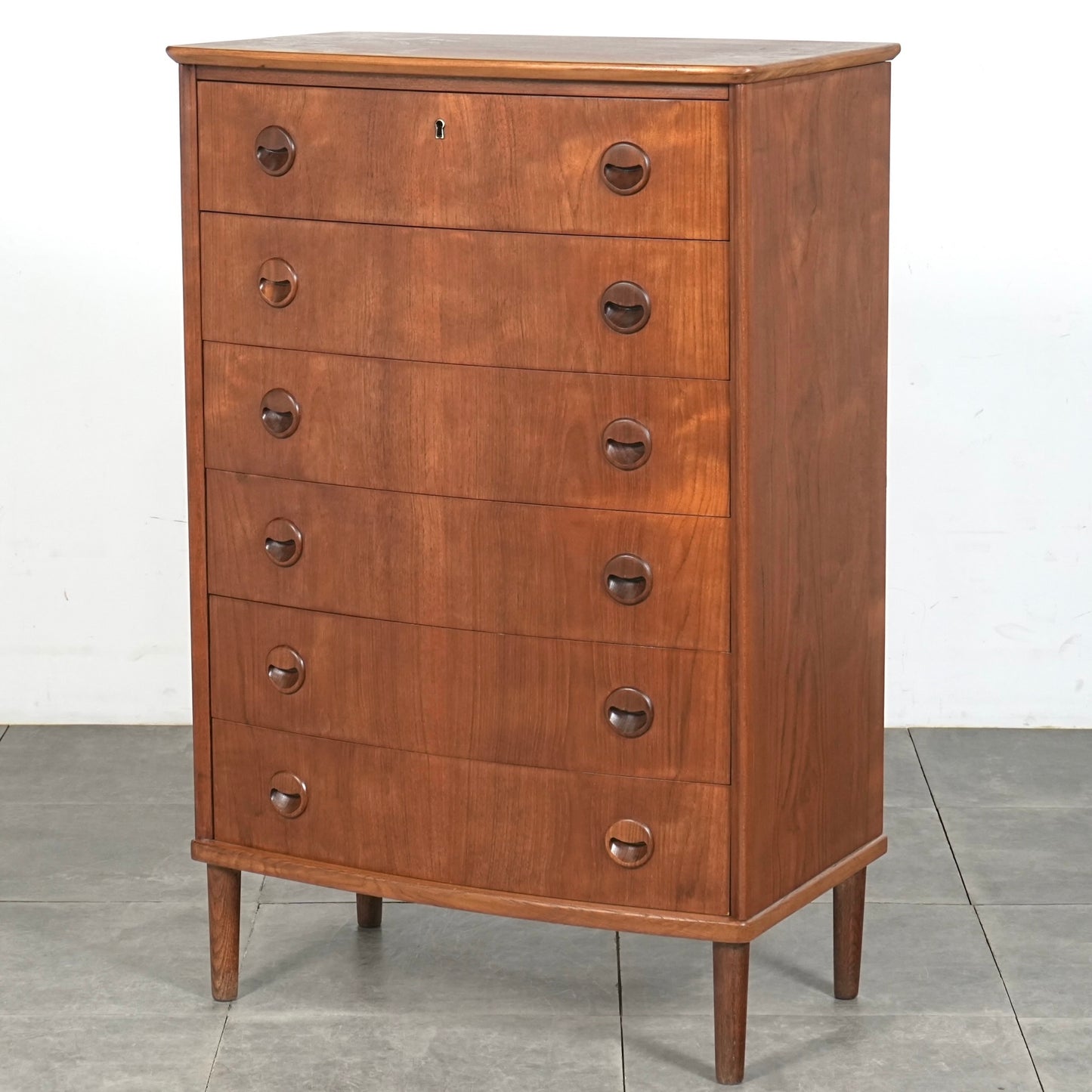 デンマークヴィンテージ ハイチェスト