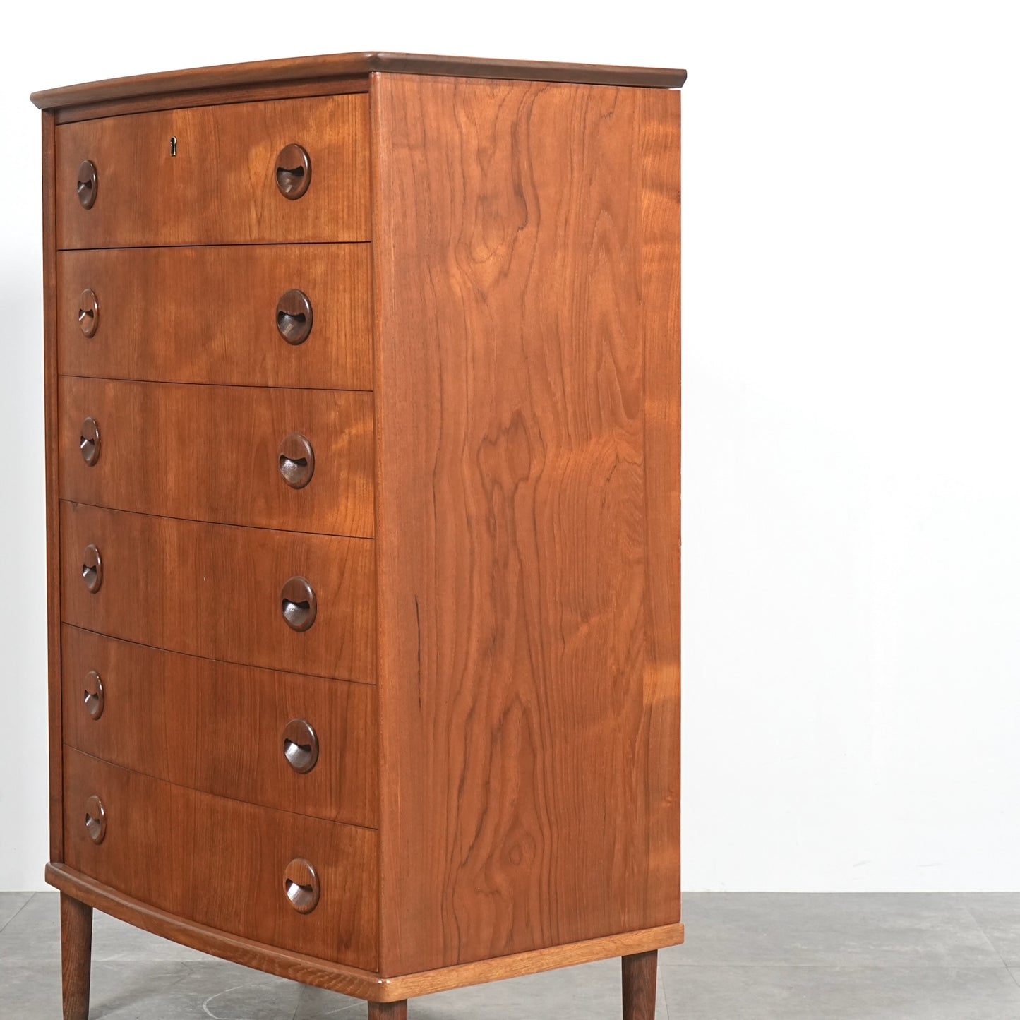 デンマークヴィンテージ ハイチェスト