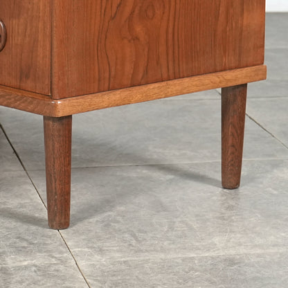 デンマークヴィンテージ ハイチェスト