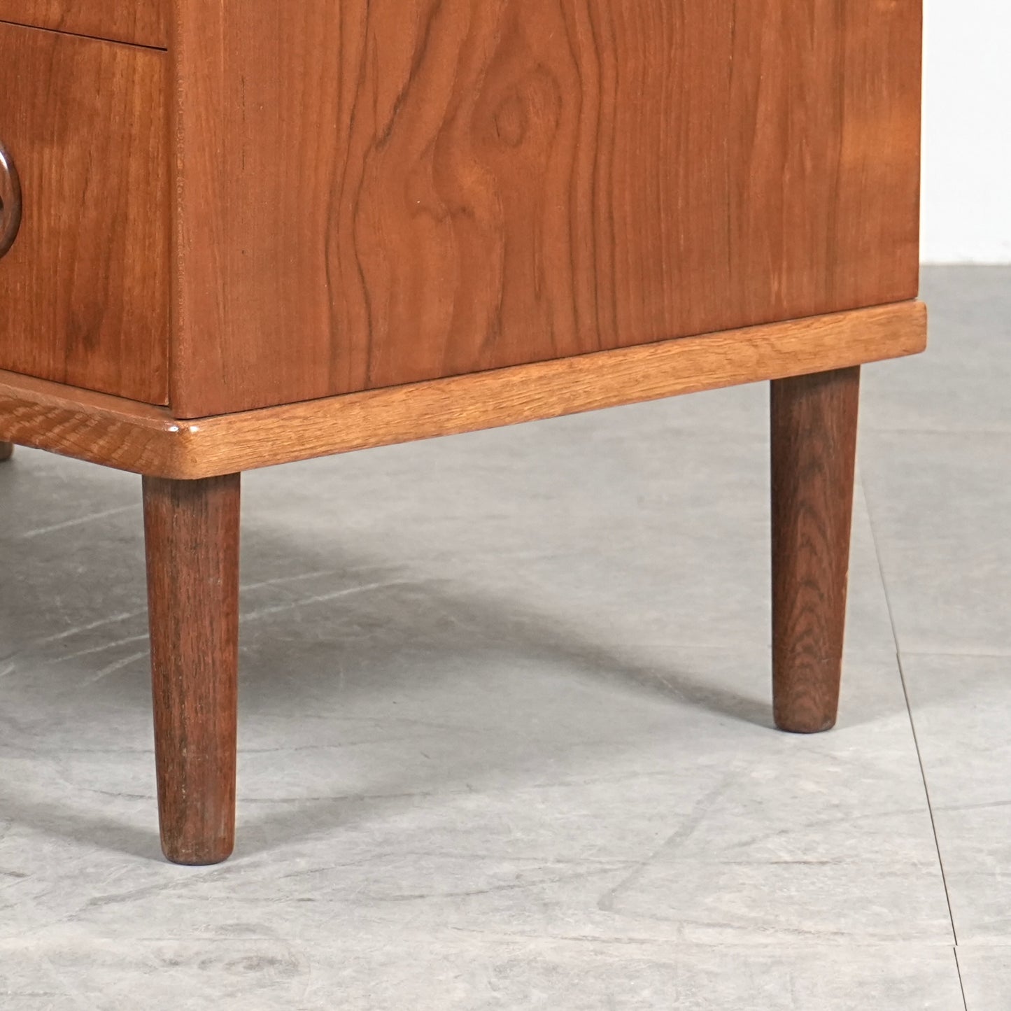 デンマークヴィンテージ ハイチェスト