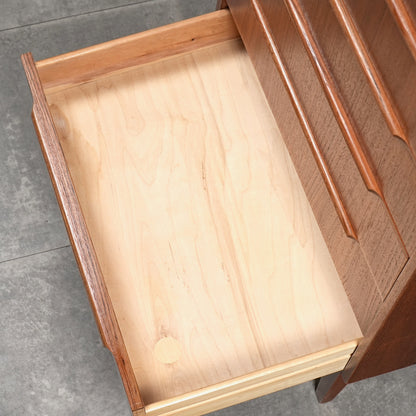 デンマークヴィンテージ ハイチェスト