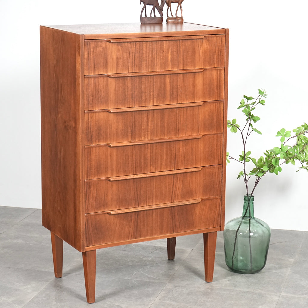 デンマークヴィンテージ ハイチェスト