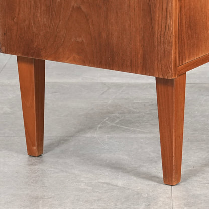 デンマークヴィンテージ ハイチェスト