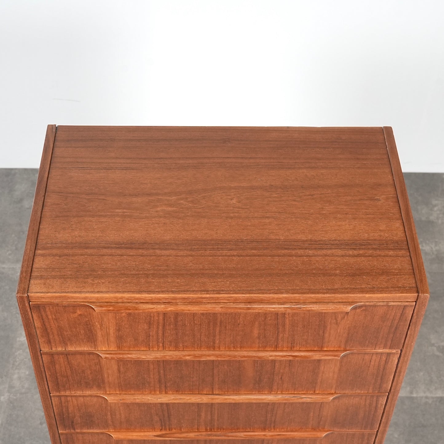 デンマークヴィンテージ ハイチェスト