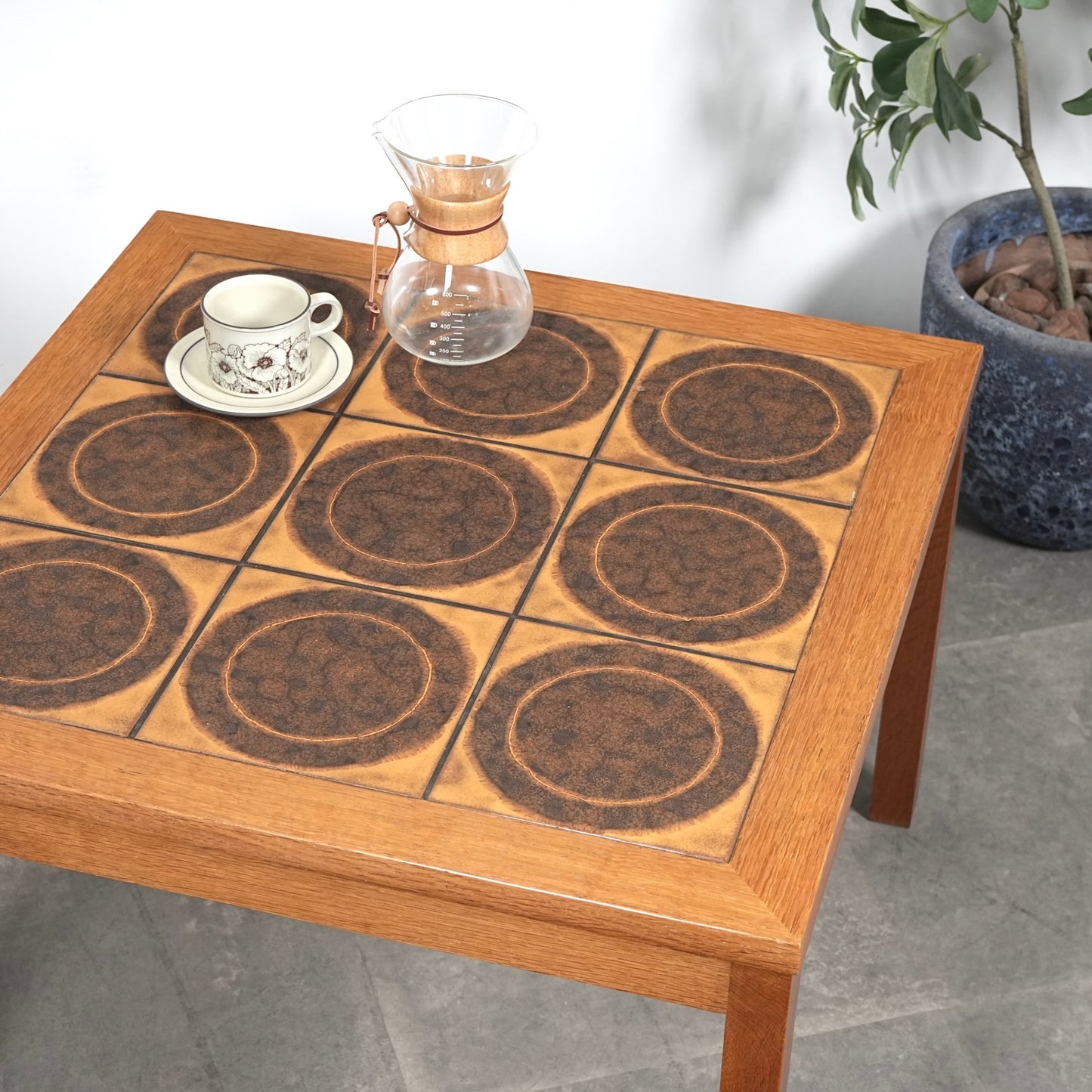 デンマークヴィンテージ タイルトップ ローテーブル