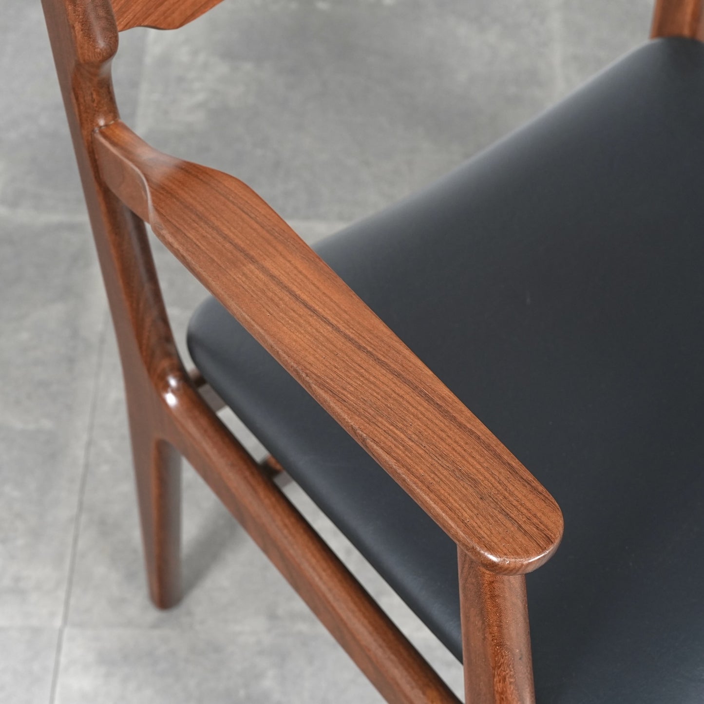 デンマークヴィンテージ アームチェア【張替済】