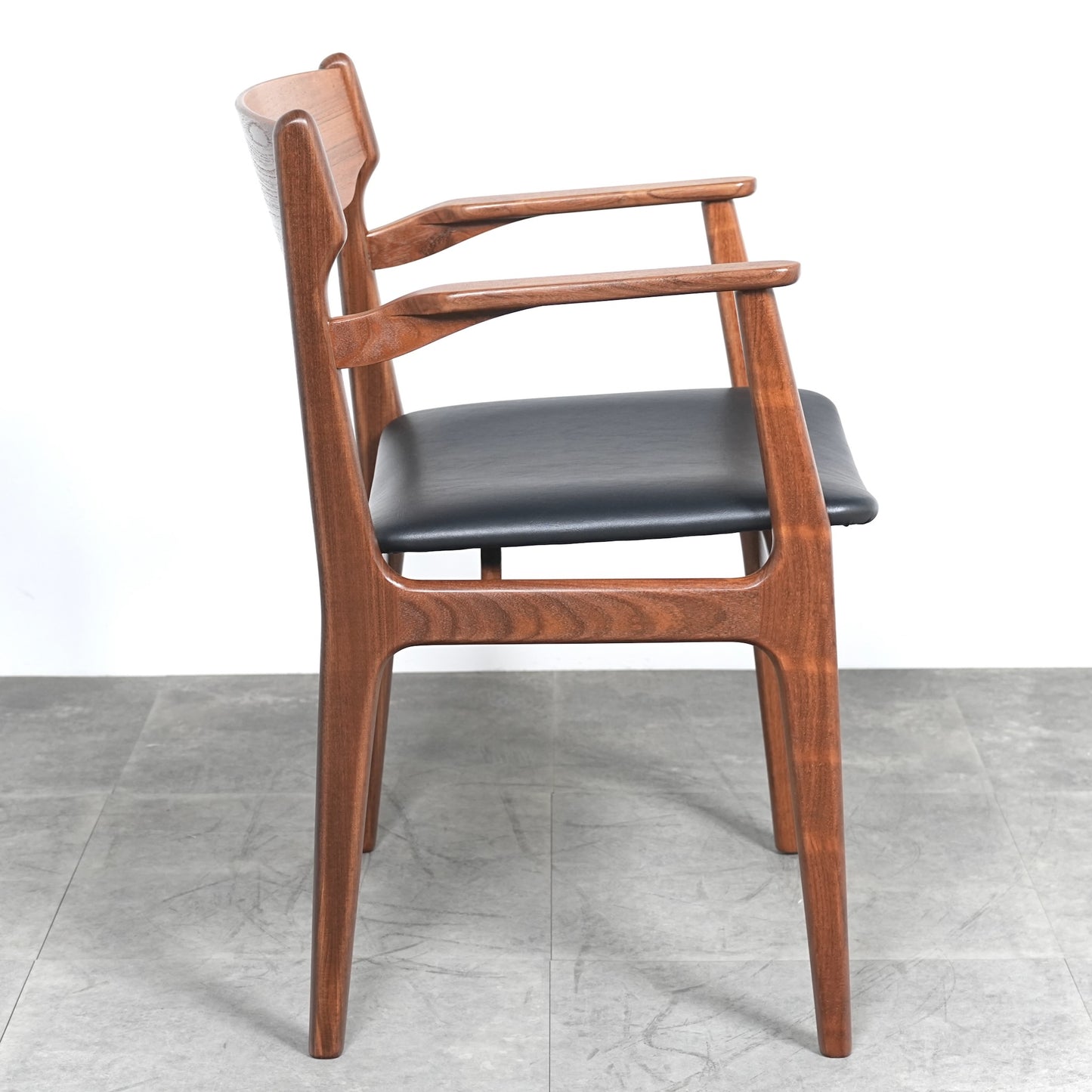 デンマークヴィンテージ アームチェア【張替済】