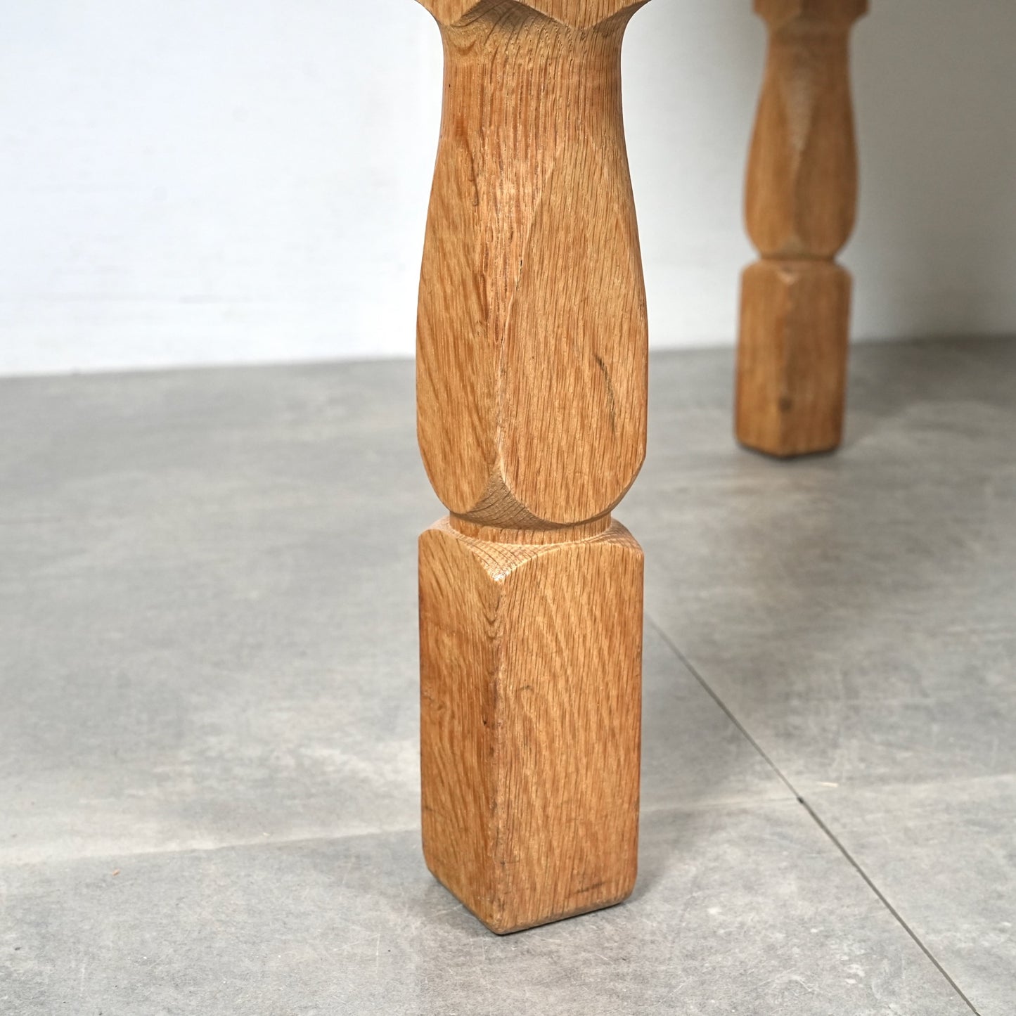 【Henning Kjaernulf】ラウンド エクステンションテーブル