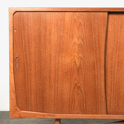 【Aerthoj Jensen & Molholm】 ヴィンテージ ハイサイドボード