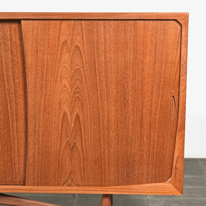 【Aerthoj Jensen & Molholm】 ヴィンテージ ハイサイドボード