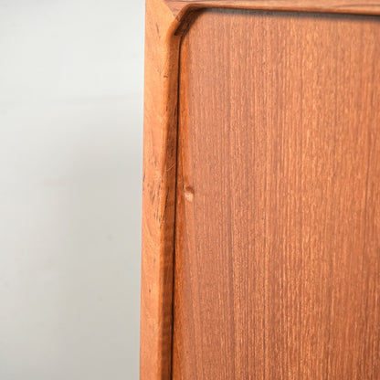 【Aerthoj Jensen & Molholm】 ヴィンテージ ハイサイドボード