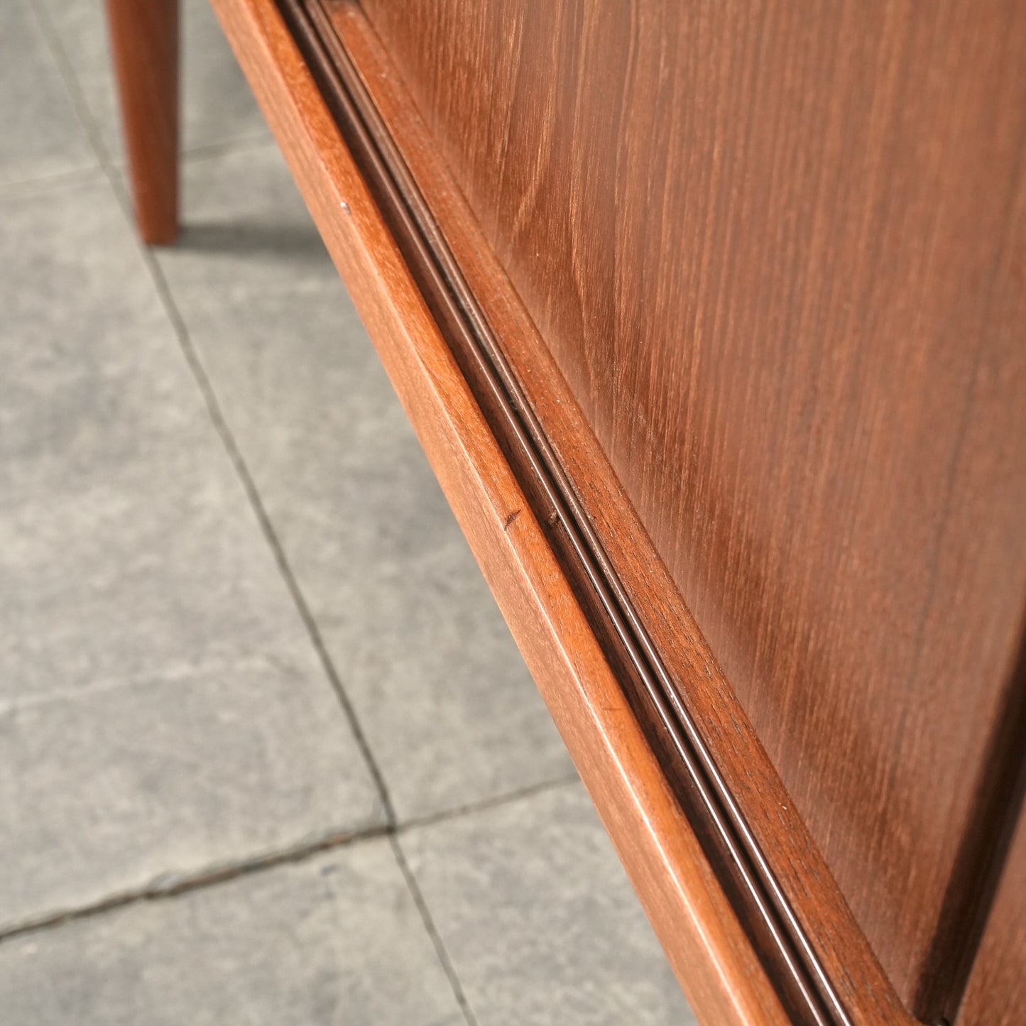 【Aerthoj Jensen & Molholm】 ヴィンテージ ハイサイドボード