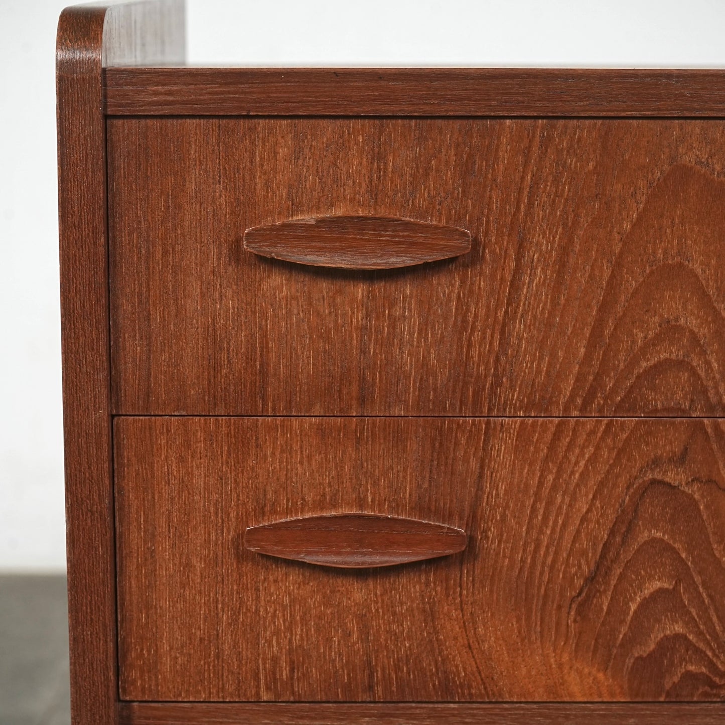 デンマークヴィンテージ サイドチェスト