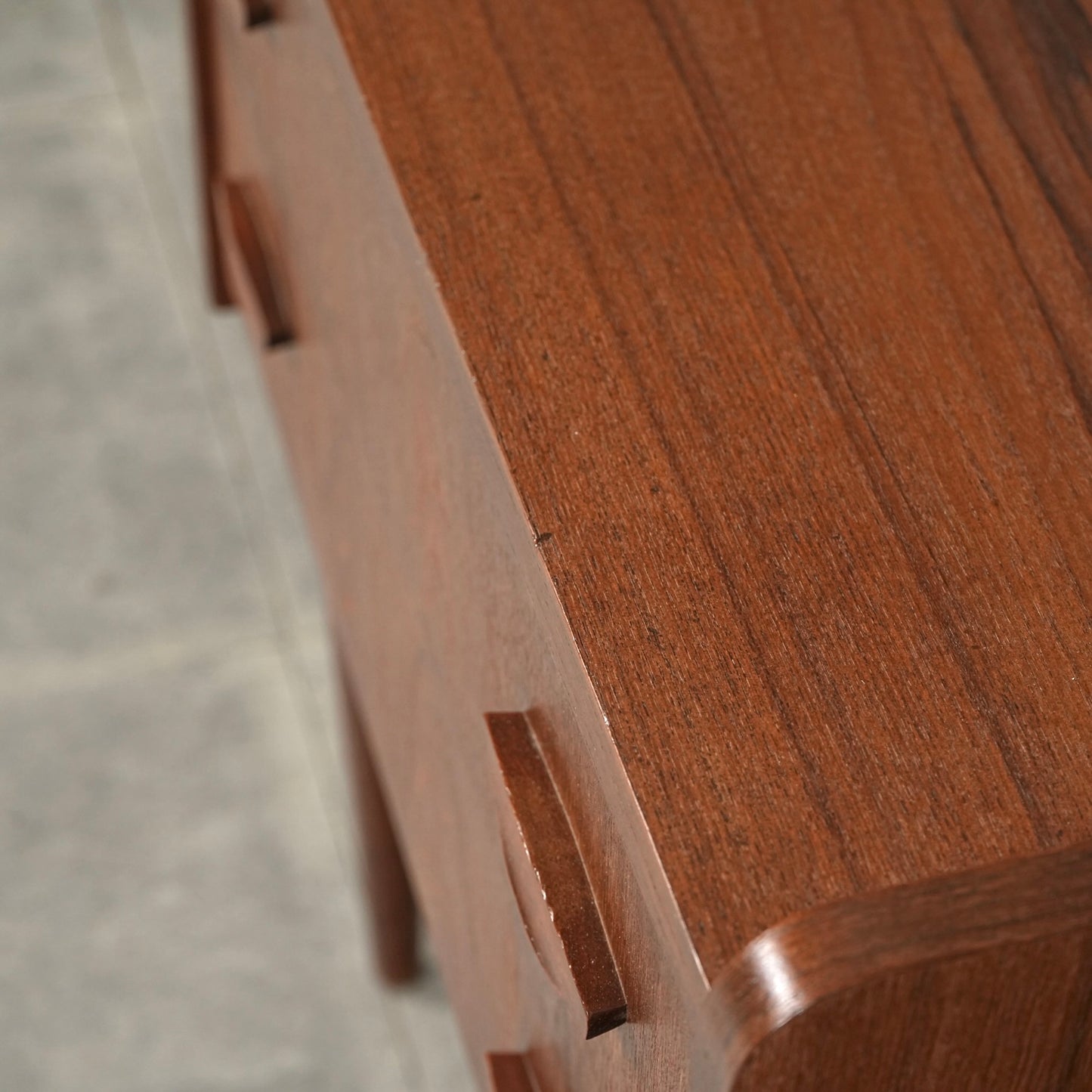 デンマークヴィンテージ サイドチェスト