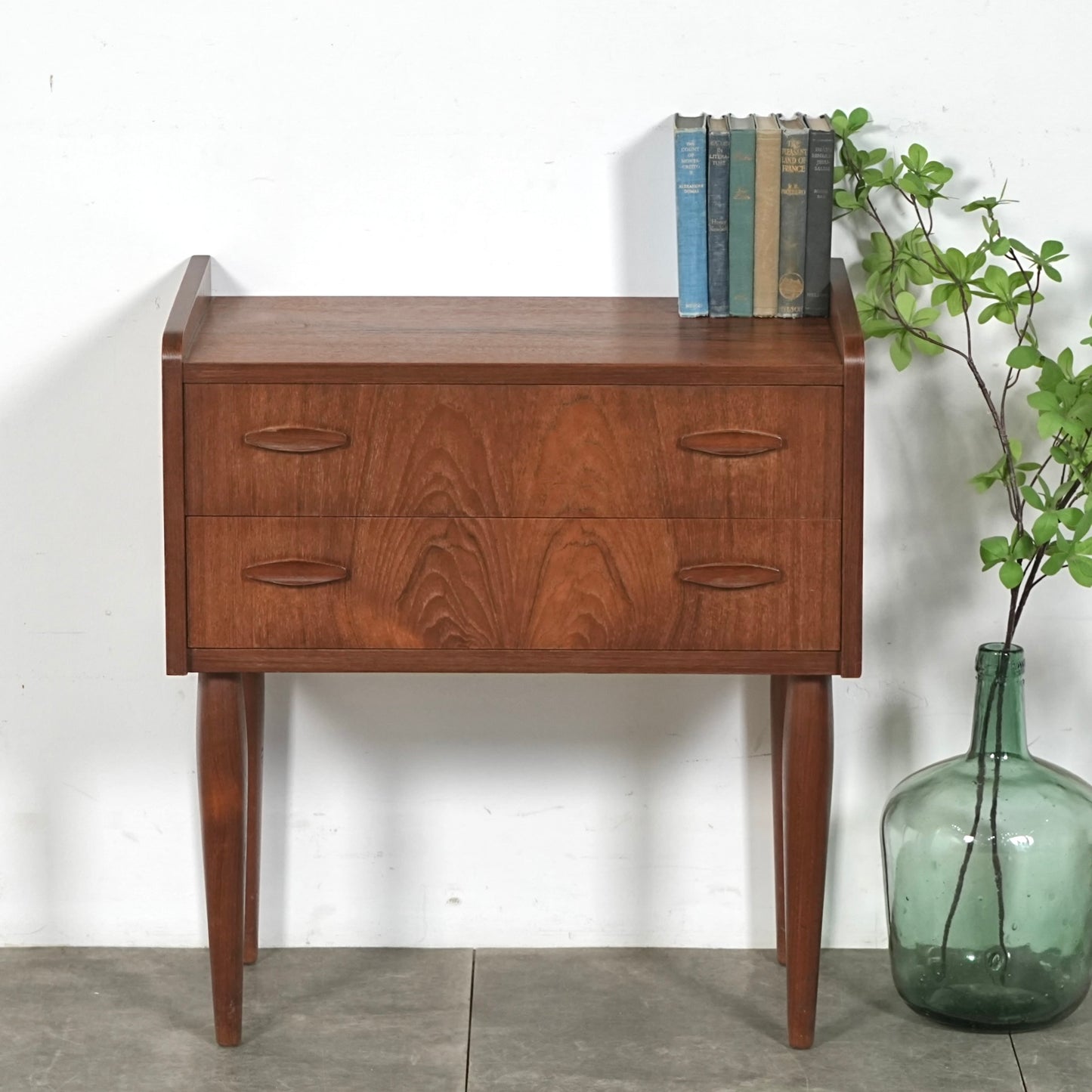 デンマークヴィンテージ サイドチェスト