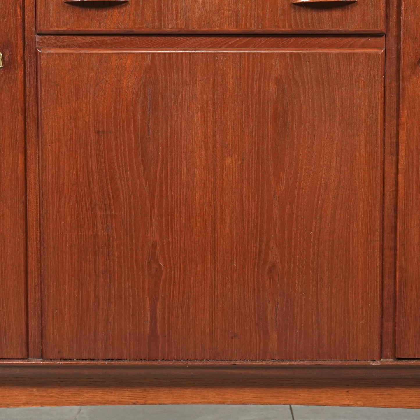 デンマークヴィンテージ ハイサイドボード