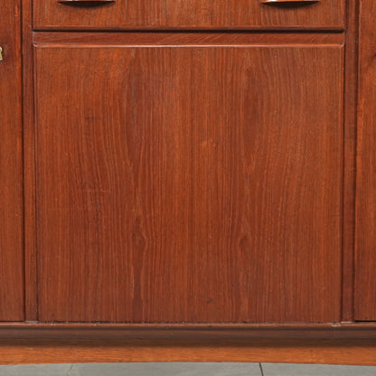 デンマークヴィンテージ ハイサイドボード