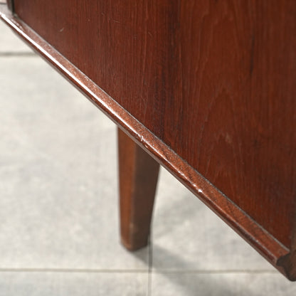 デンマークヴィンテージ ハイサイドボード