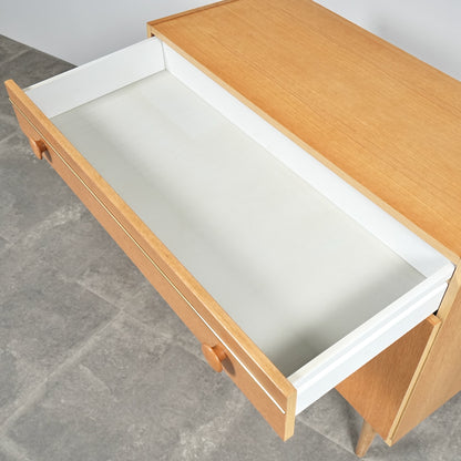 北欧ヴィンテージ キャビネット