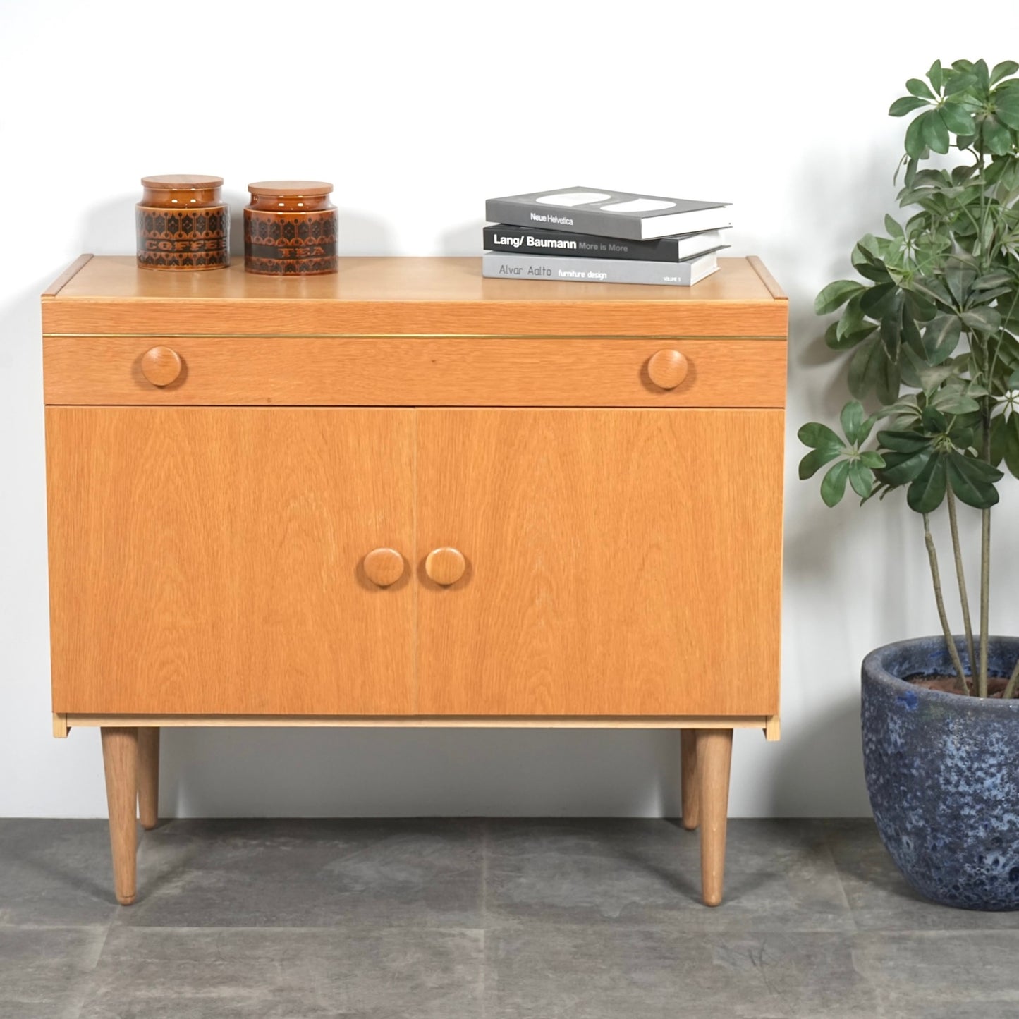 北欧ヴィンテージ キャビネット