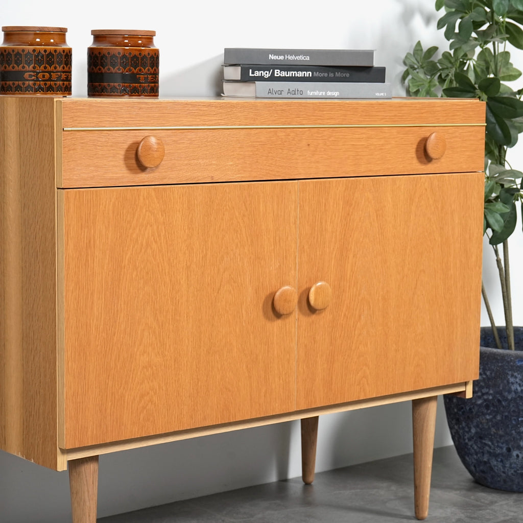 北欧ヴィンテージ キャビネット