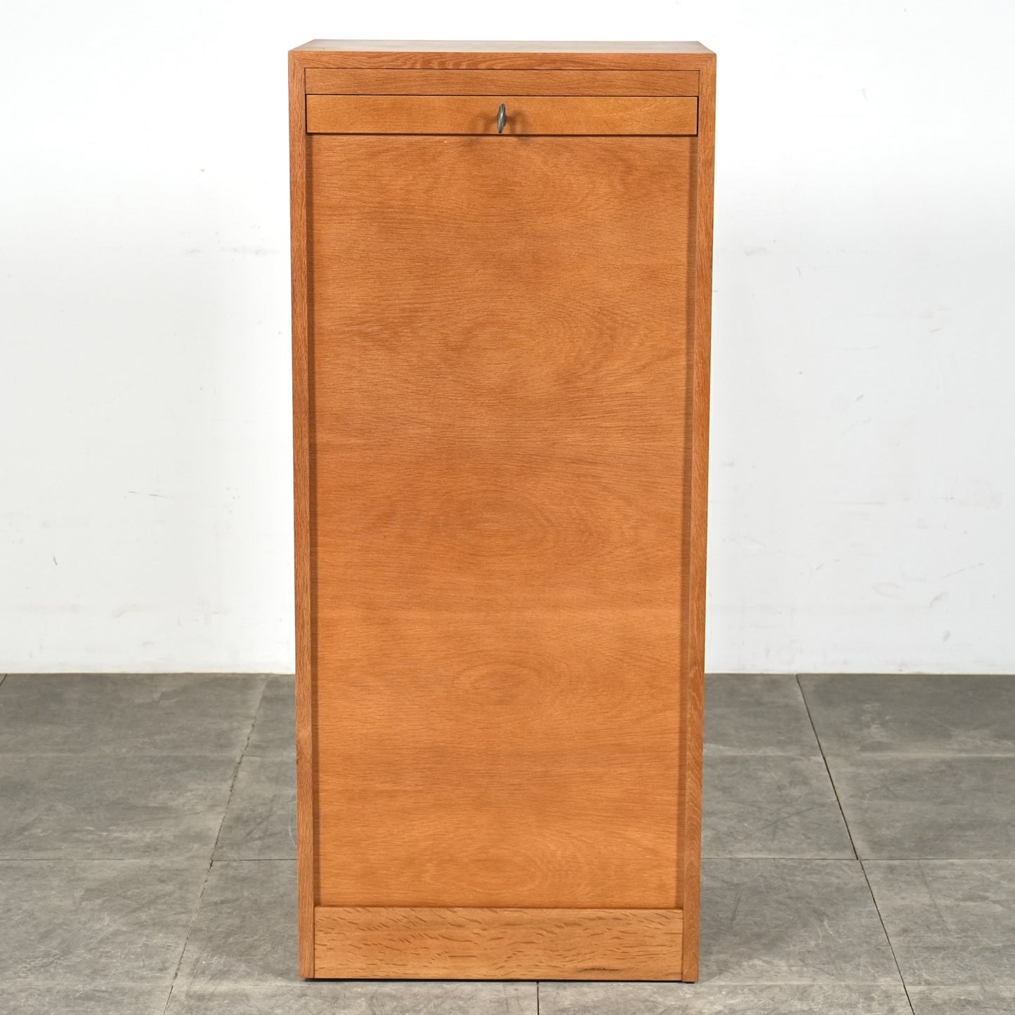 デンマークヴィンテージ ファイリングキャビネット(蛇腹扉)