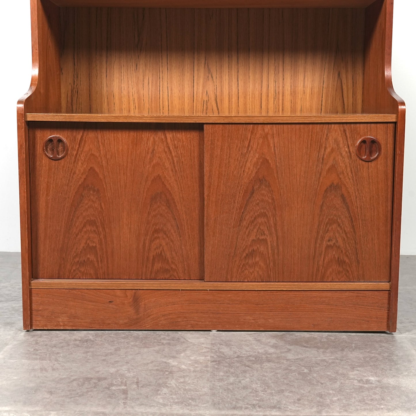 デンマークヴィンテージ キャビネット