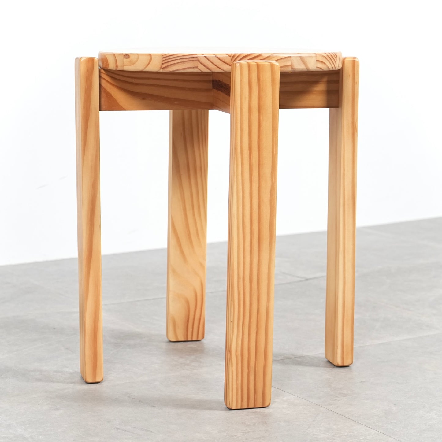 【Baumwritter】ヴィンテージ スツール