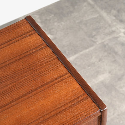 デンマークヴィンテージ ハイチェスト