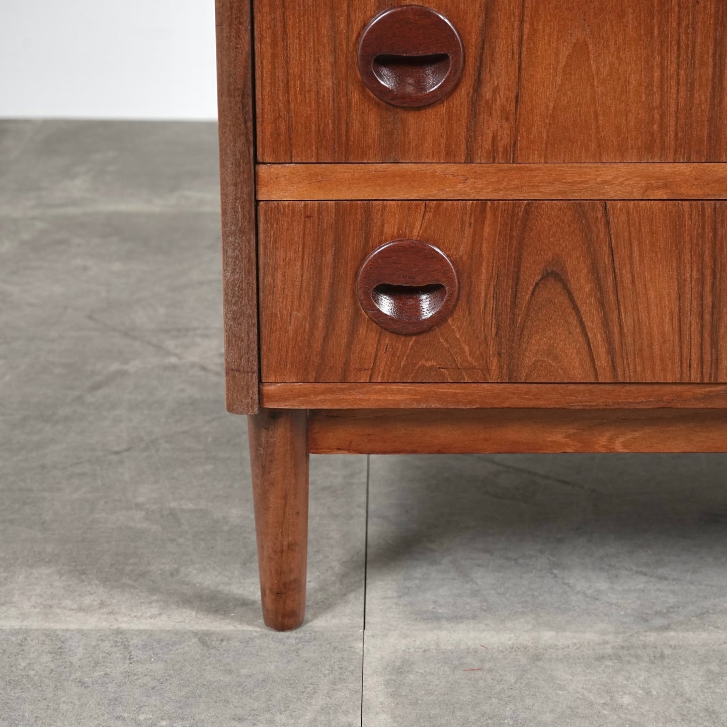 デンマークヴィンテージ ハイチェスト