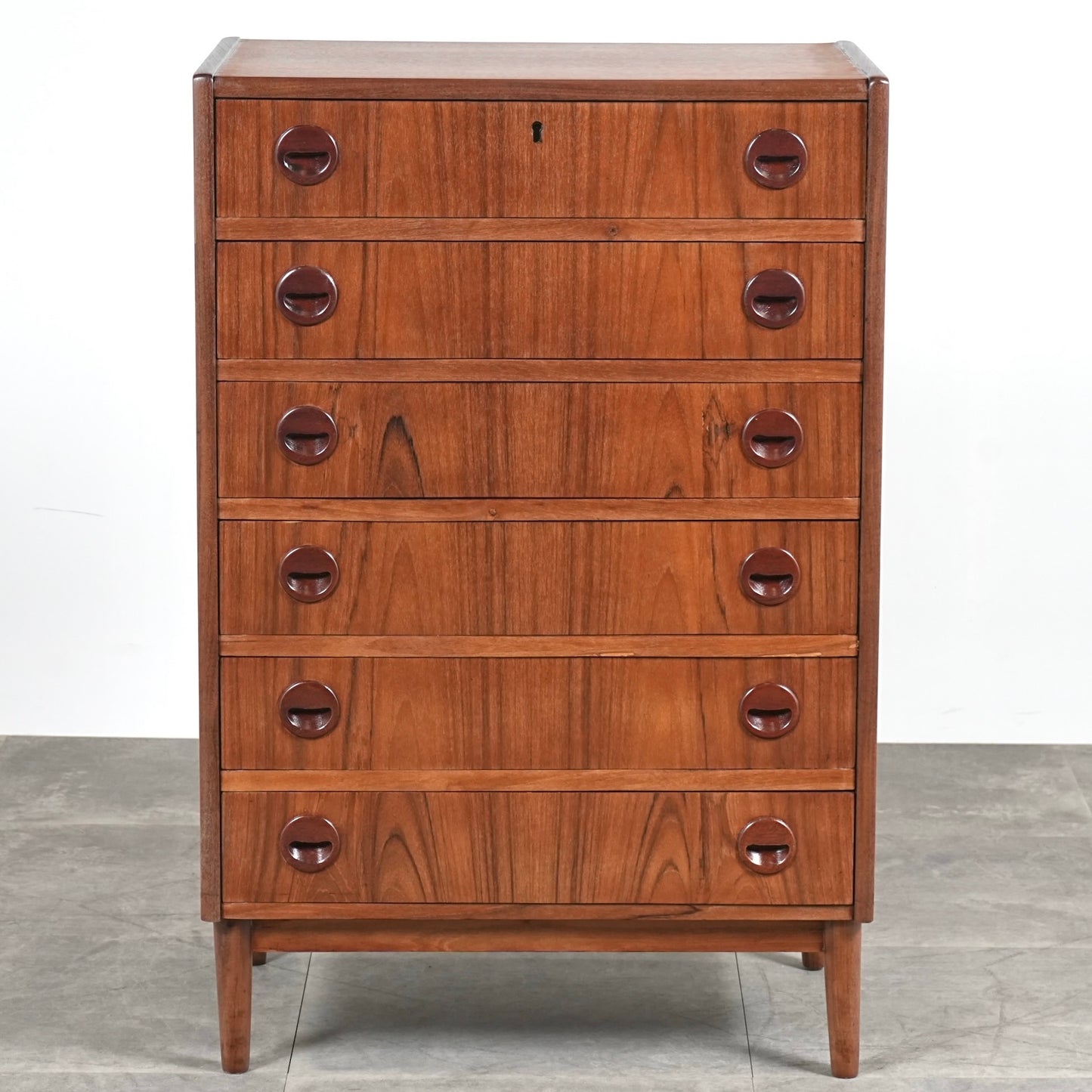 デンマークヴィンテージ ハイチェスト