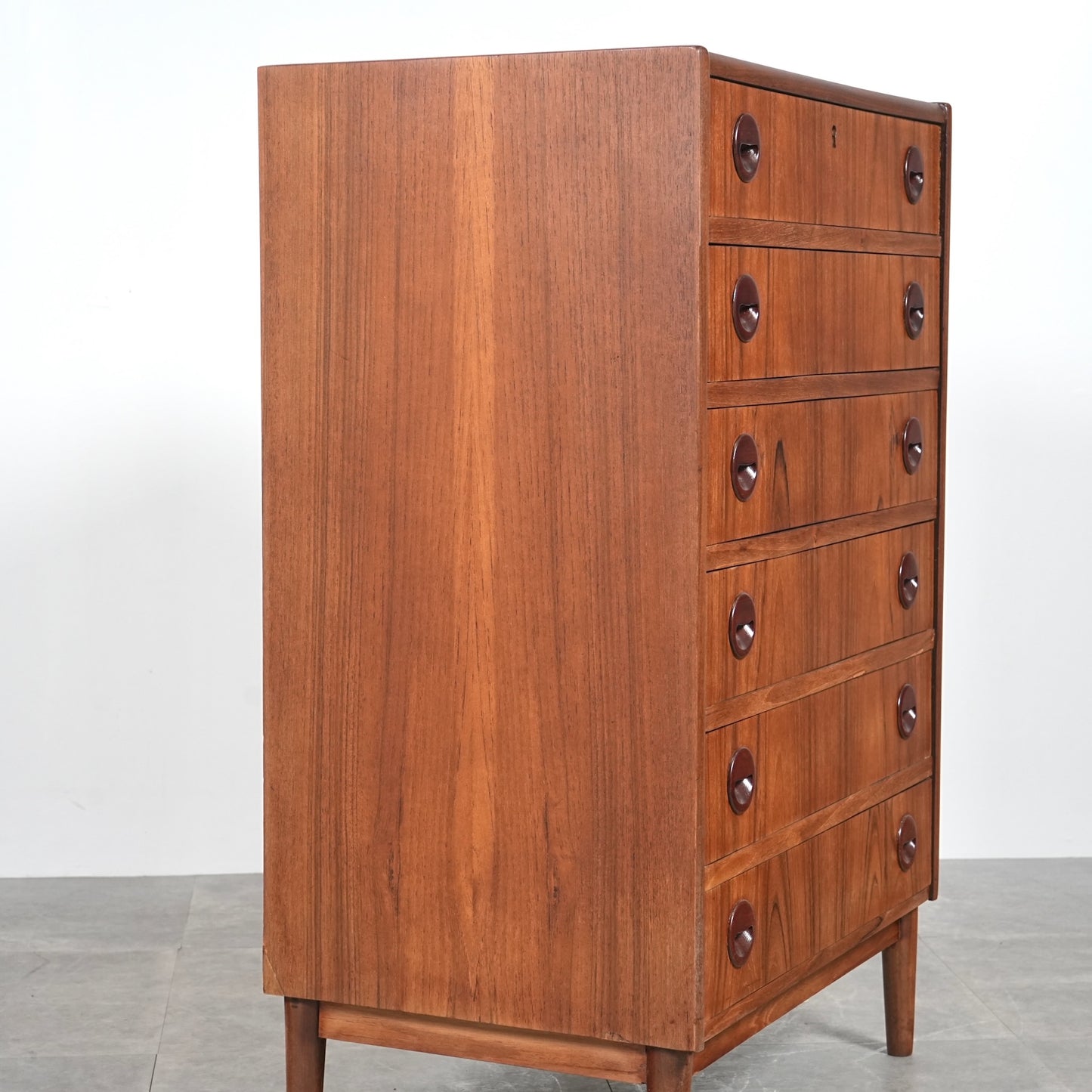 デンマークヴィンテージ ハイチェスト