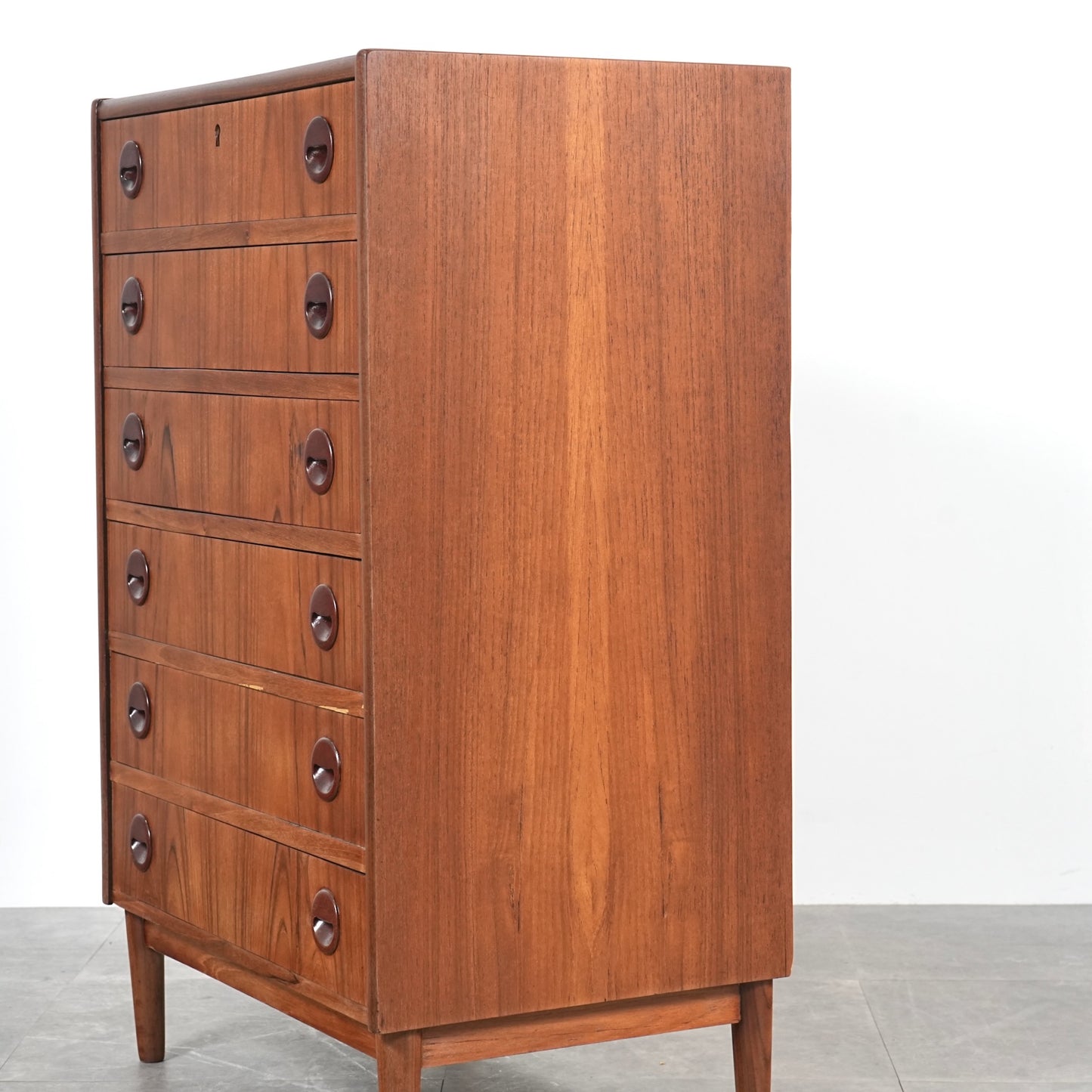 デンマークヴィンテージ ハイチェスト