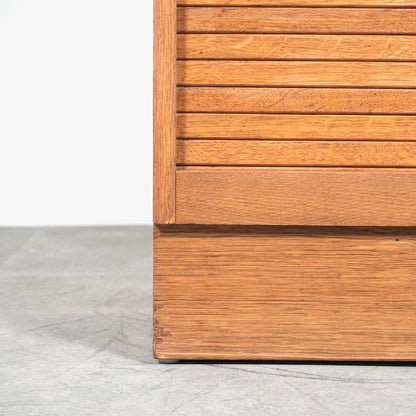 デンマークヴィンテージ ファイリングキャビネット(蛇腹扉)