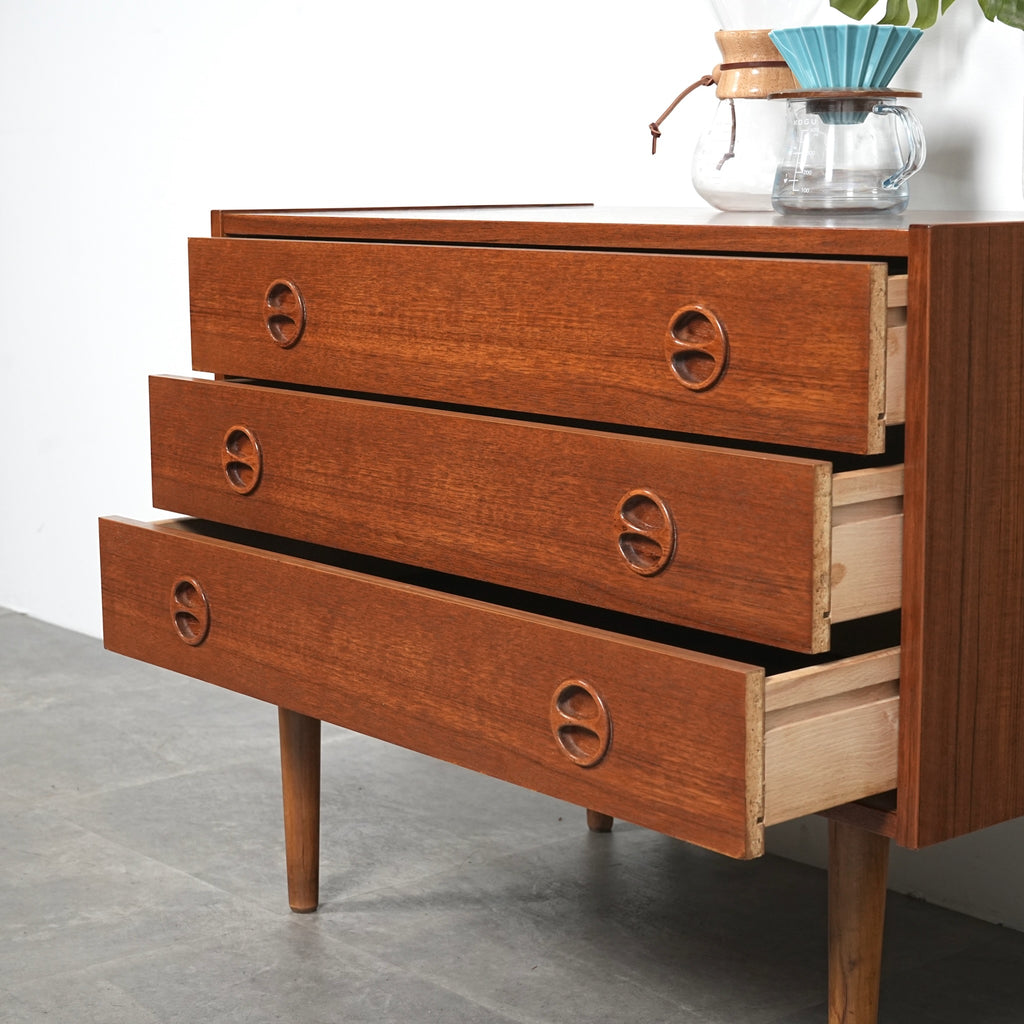 デンマークヴィンテージ チェスト